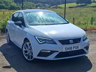 Used Seat Leon FR 180 HP (132 kW) 2018 White Hatchback