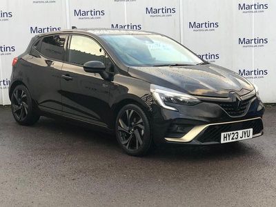 Begagnad Renault Clio V Engineered 145 HK (106 kW) 2023 Svart Halvkombi