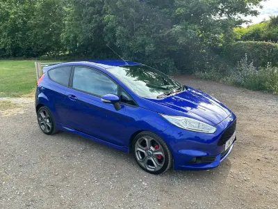 Used Ford Fiesta ST 2017 Blue Hatchback