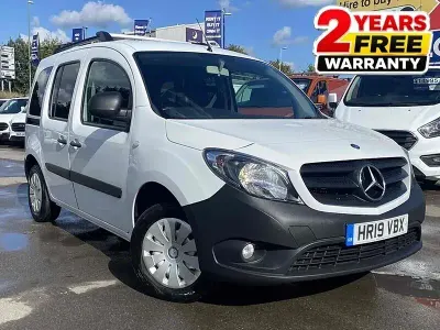 Usado Mercedes Citan 109 94 HP (69 kW) 2019 Branco Carrinha