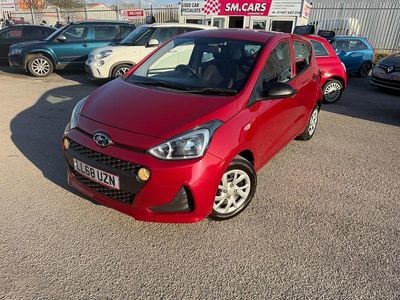 Used Hyundai i10 2018 Red Hatchback