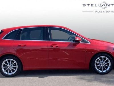 Used Mercedes B200 Executive 148 HP (108 kW) 2020 Red MPV