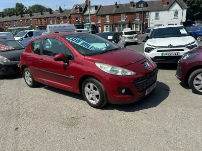 Used Peugeot 207 2010 Red Hatchback