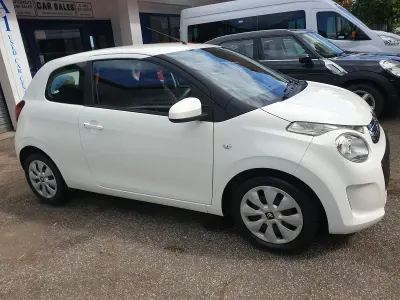 Used Citroën C1 Feel 68 HP (50 kW) 2015 White Hatchback