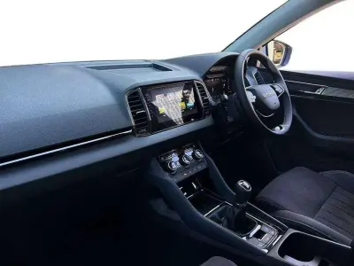 New Skoda Karoq SE L 113 HP (83 kW) 2026 White SUV