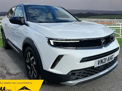 Used Vauxhall Mokka Elite 98 HP (72 kW) 2021 White SUV