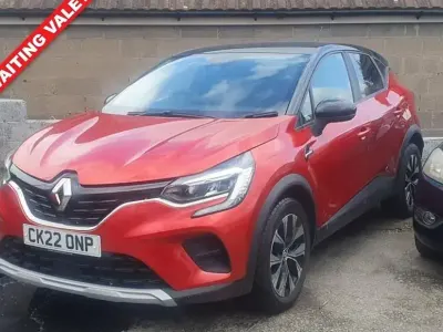 Gebraucht Renault Captur LIMITED 90 PS (66 kW) 2022 Rot SUV