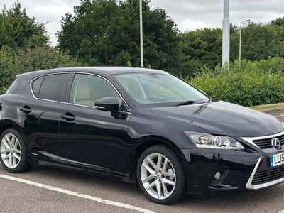 Lexus CT200h