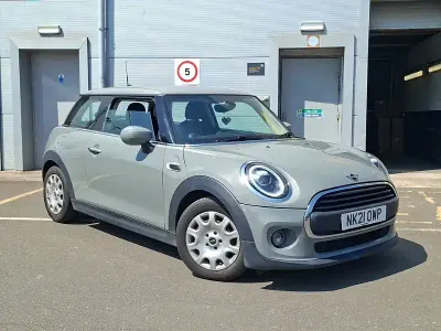 Used Mini ONE Classic 102 HP (75 kW) 2021 Grey Hatchback