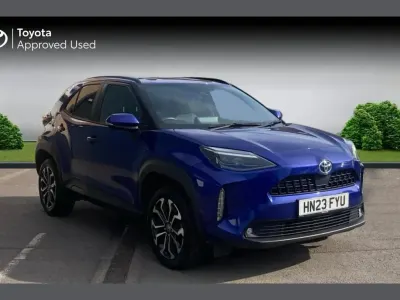 Used Toyota Yaris Cross Design 113 HP (83 kW) 2023 Blue SUV