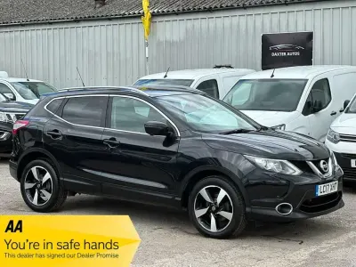 Used Nissan Qashqai N-Connecta 110 HP (80 kW) 2017 Black SUV