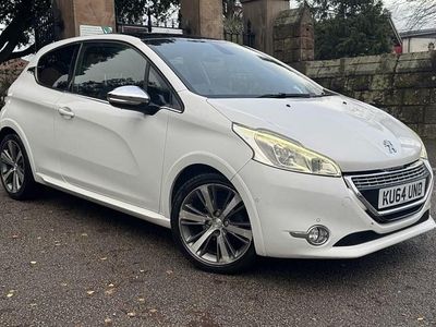 White Used 2014 Peugeot 208 Hatchback | £4,995 (Fair price)