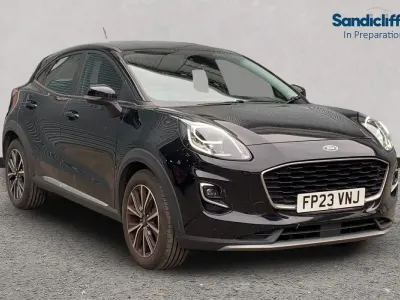 Begagnad Ford Puma Titanium 125 HK (91 kW) 2023 Svart SUV