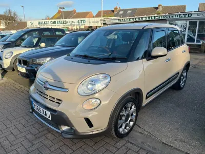 Used Fiat 500L Trekking 85 HP (62 kW) 2015 Beige MPV