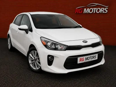 Used Kia Rio 99 HP (72 kW) 2020 White Hatchback