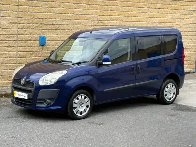 Used Fiat Doblò Dynamic 105 HP (77 kW) 2011 Blue MPV