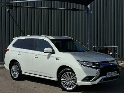 Used Mitsubishi Outlander P-HEV