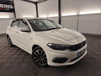 Used Fiat Tipo Lounge 120 HP (88 kW) 2017 White Hatchback