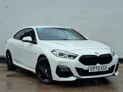 Begagnad BMW 218 M Sport 140 HK (102 kW) 2021 Vit Sedan