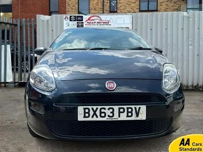 Used Fiat Punto Pop 69 HP (50 kW) 2013 Black Hatchback