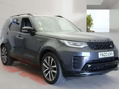 Used Land Rover Discovery SE Dynamic 300 HP (220 kW) 2023 Grey SUV