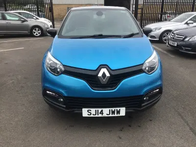 Used Renault Captur Dynamique 90 HP (66 kW) 2014 Blue SUV
