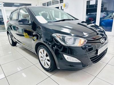 Black Used 2014 Hyundai i20 Active Hatchback | £3,800 (Fair price)