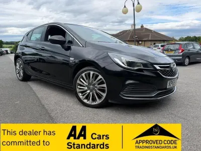 Used Vauxhall Astra SRi 2019 Black Hatchback