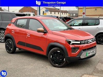 Used Dacia Spring Extreme 47 kW (65 HP) 2024 Red Hatchback