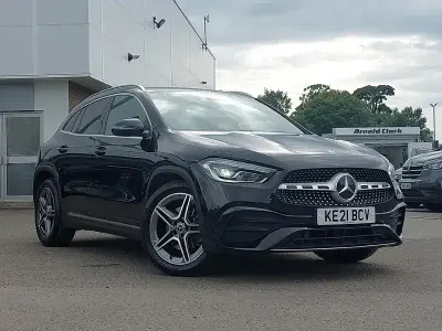 Used Mercedes GLA180 Executive 136 HP (100 kW) 2021 Black SUV