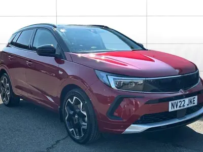 Used Vauxhall Grandland X Ultimate 131 HP (96 kW) 2022 Red SUV