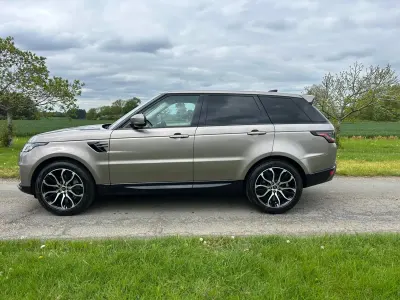 Usado Land Rover Range Rover Sport HSE 300 HP (220 kW) 2022 Castanho SUV