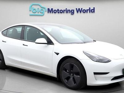 White Used 2022 Tesla Model 3 RWD Sedan | £16,900 (Fair price)