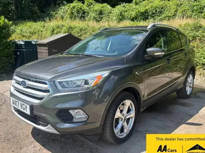 Used Ford Kuga Titanium 150 HP (110 kW) 2017 Grey SUV