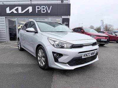Used Kia Rio 2023 Silver Hatchback