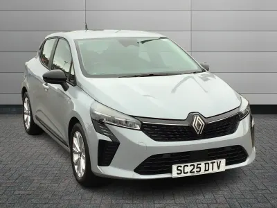 Used Renault Clio Evolution 143 HP (105 kW) 2025 Grey  Hatchback