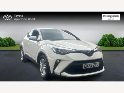 Used Toyota C-HR 122 HP (89 kW) 2022 White SUV