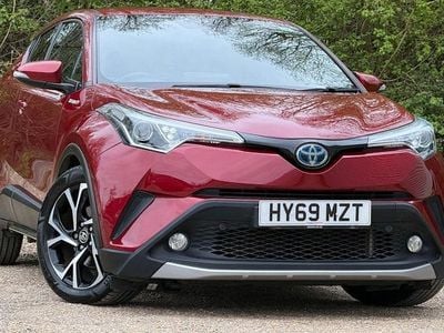 Used Toyota C-HR Design 122 HP (89 kW) 2019 Tokyo red SUV
