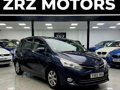 Used Toyota Verso 112 HP (82 kW) 2016 Blue MPV