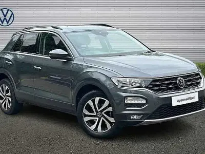 Usado VW T-Roc Active 110 HP (80 kW) 2022 Cinzento SUV