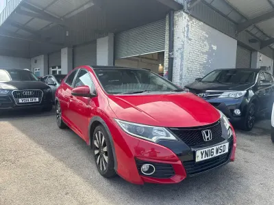 Used Honda Civic SR 142 HP (104 kW) 2016 Red Hatchback