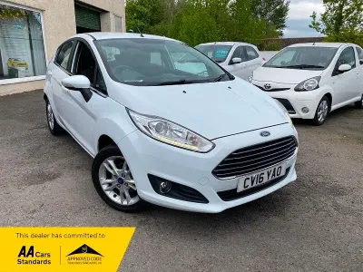 Used Ford Fiesta Zetec 2016 White Hatchback