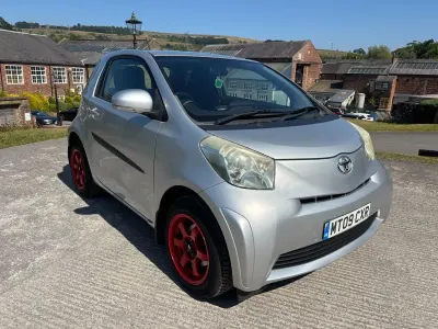 Used Toyota iQ 2009 Silver Hatchback