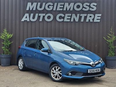 Blue Used 2017 Toyota Auris Hatchback | £8,795 (Fair price)