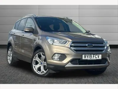 Used Ford Kuga Titanium 150 HP (110 kW) 2019 Silver SUV