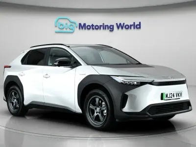 Used Toyota bZ4X 150 kW (204 HP) 2024 Silver SUV