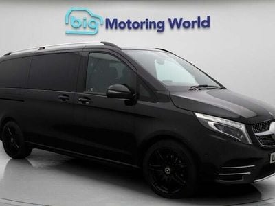 Mercedes V220