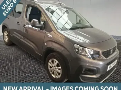 Used Peugeot Rifter Allure Premium 131 HP (96 kW) 2021 Grey MPV
