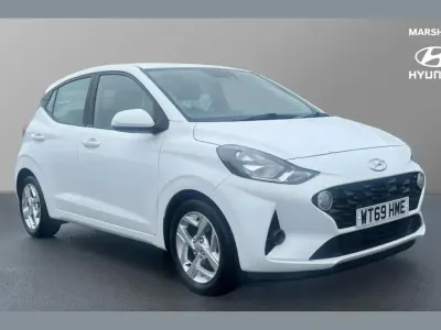 Usado Hyundai i10 SE 67 HP (49 kW) 2020 Branco Citadino