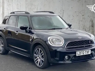 Usado Mini Cooper S Countryman Exclusive 176 HP (129 kW) 2023 Preto SUV